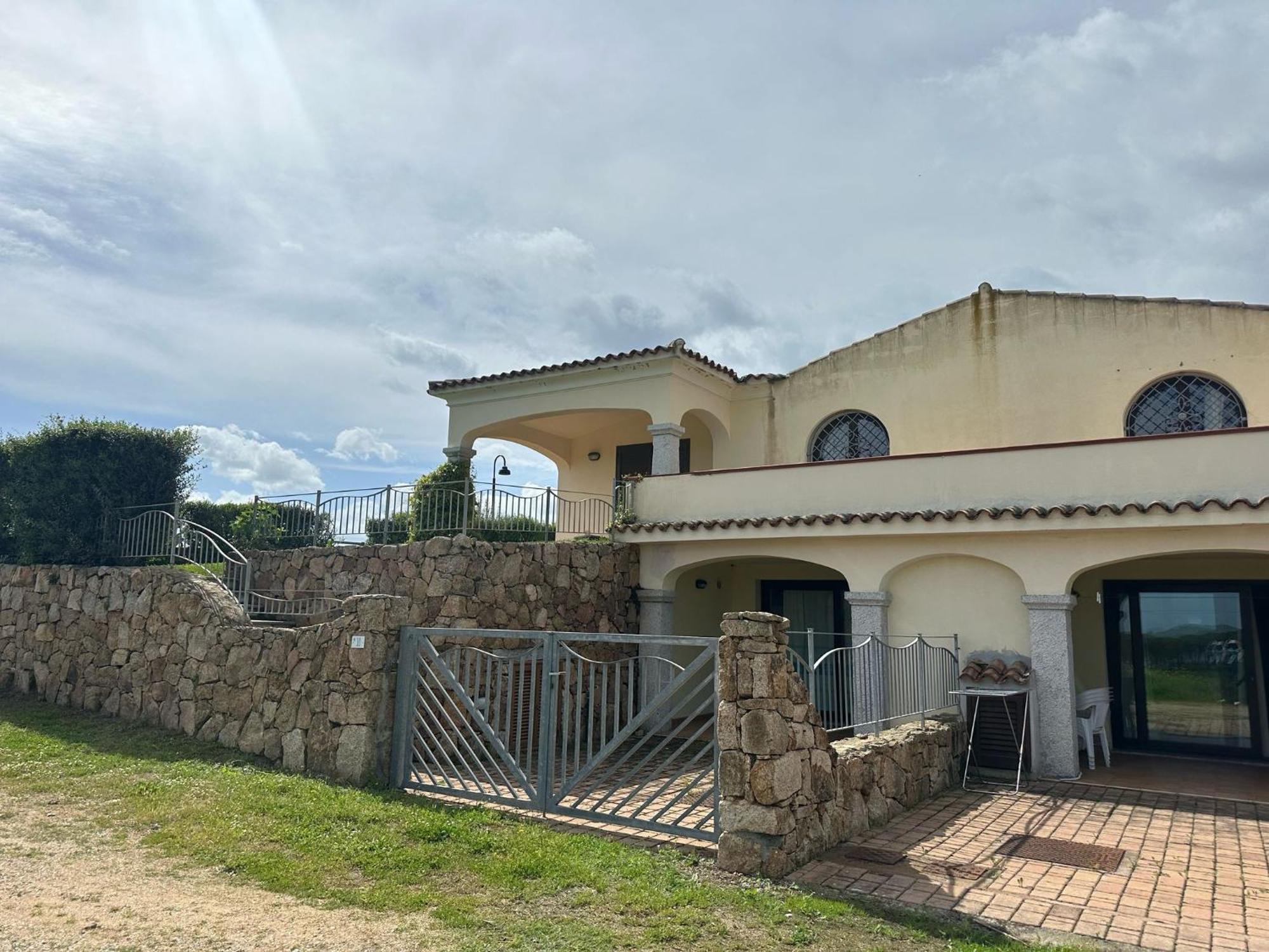Residenze Pedrame Villa Budoni Exterior photo